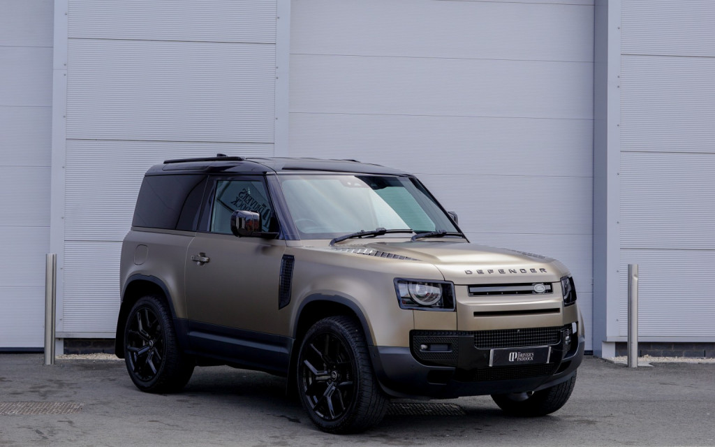 2022 Land Rover Defender 90